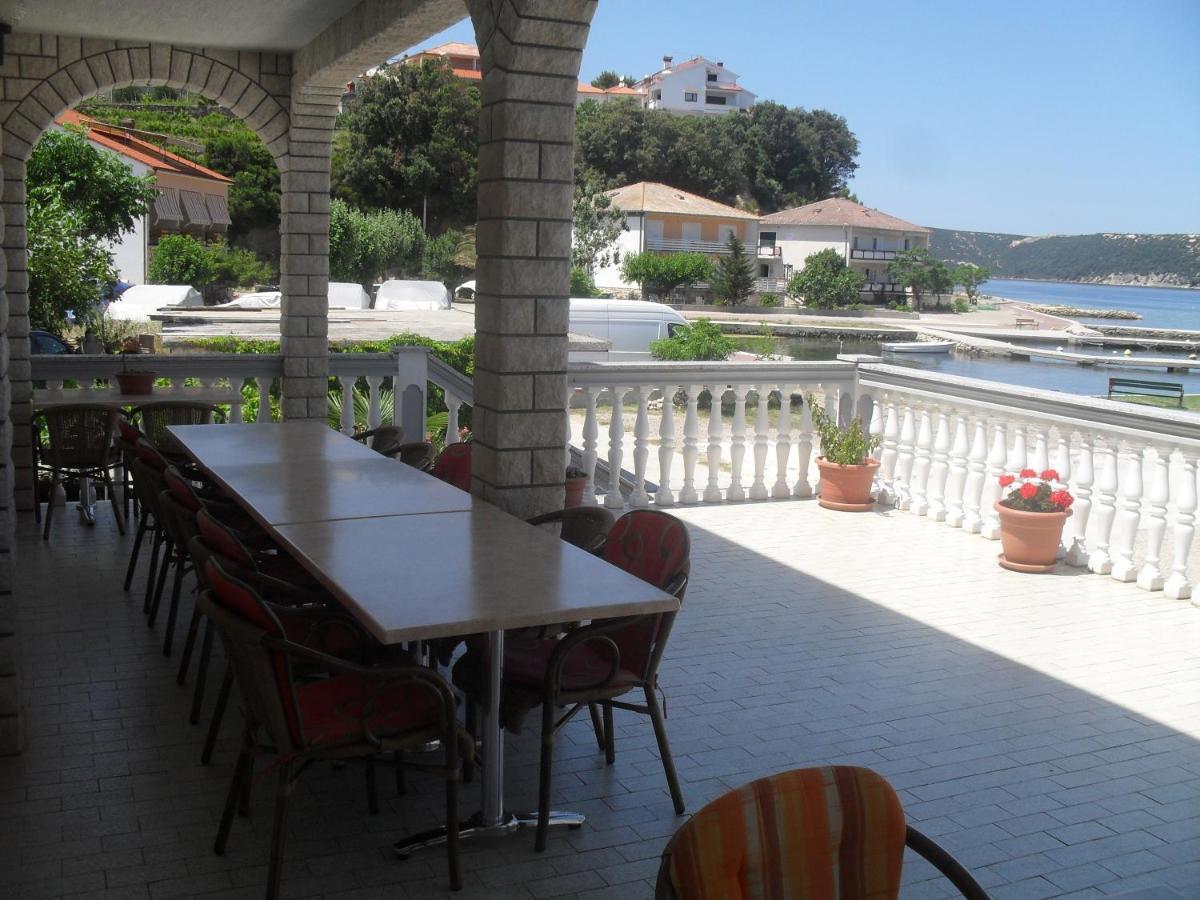 Anka Bunic Bed & Breakfast Rab Town Bagian luar foto