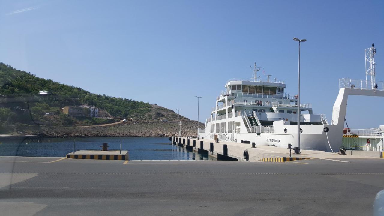 Anka Bunic Bed & Breakfast Rab Town Bagian luar foto
